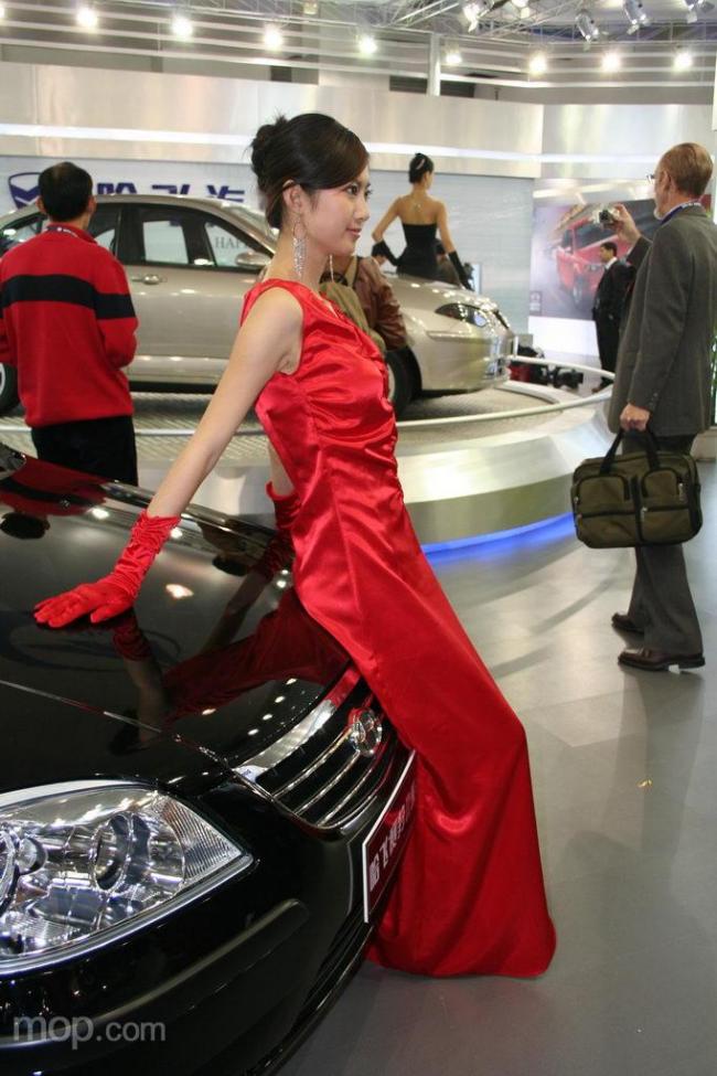 ���崿�ɰ�����Ů��ģ