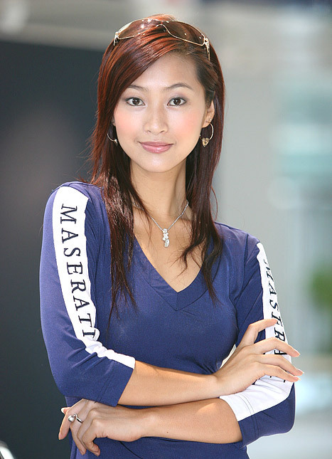 �ǳ����۵���Ů��ģ