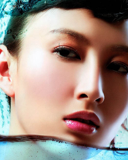 ����֮�� ˮ��ҡҷ