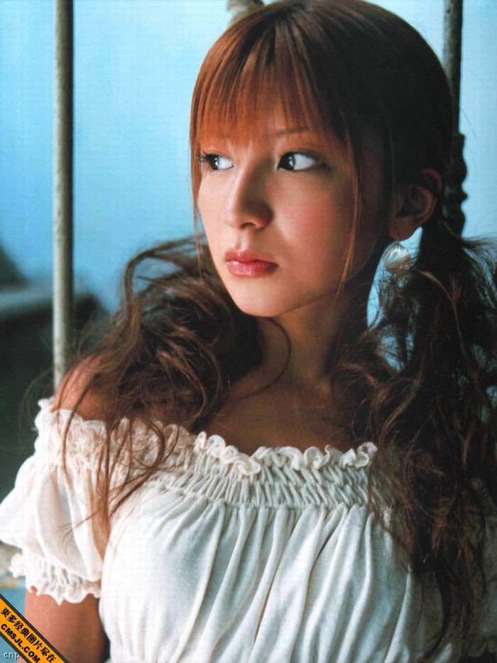 �ձ�ʱ���Ըе���Ů����д��