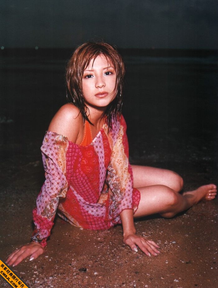 �ձ�ʱ���Ըе���Ů����д��