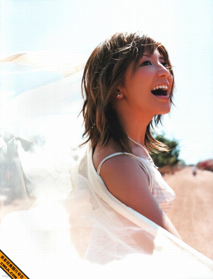 �ձ�ʱ���Ըе���Ů����д��