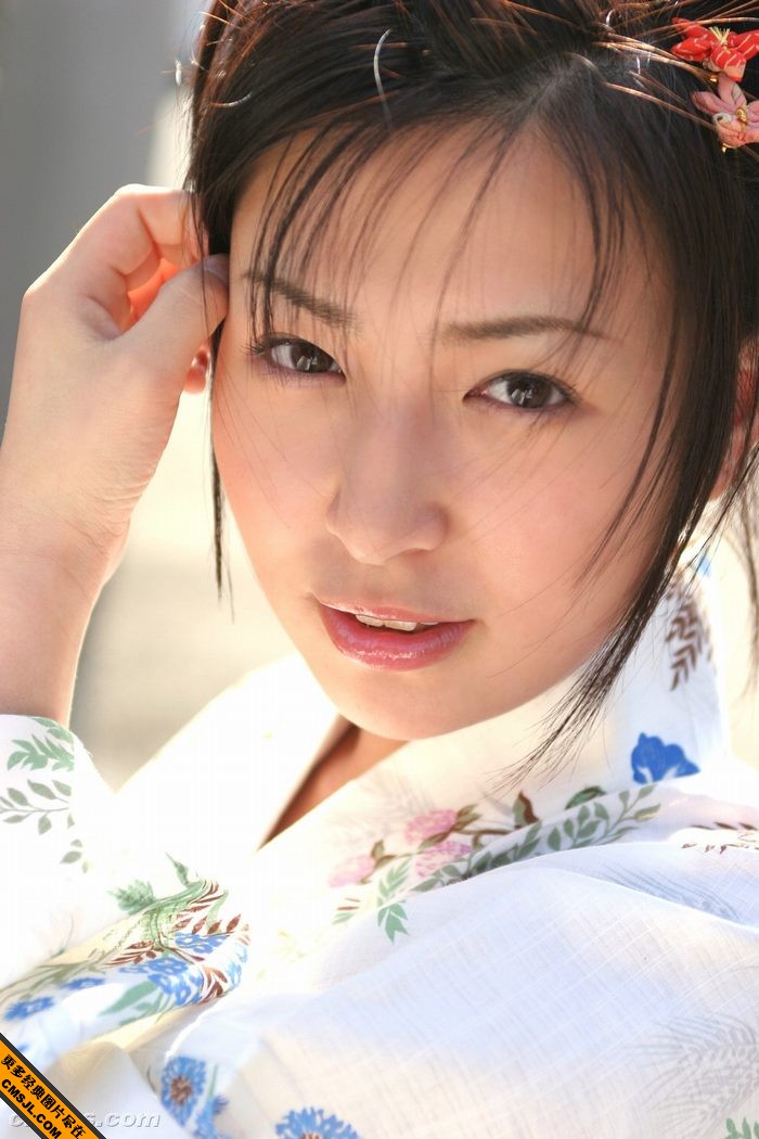 �ձ��Ը�С��Ů�ѵ��ͷ��Ժ�