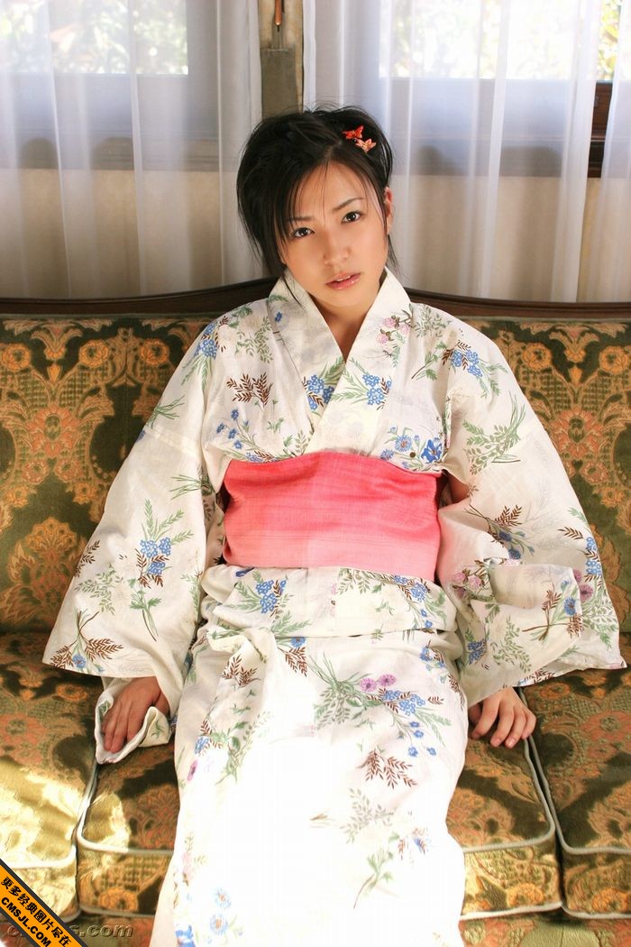 �ձ��Ը�С��Ů�ѵ��ͷ��Ժ�