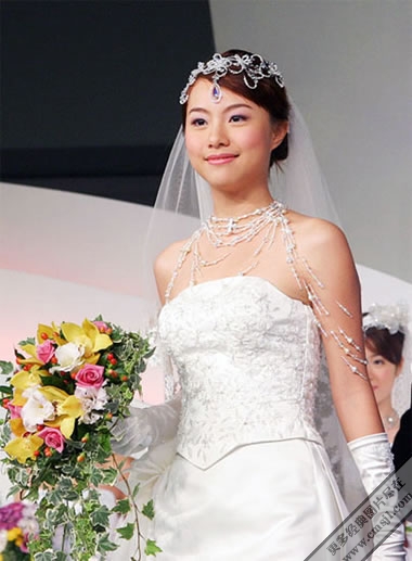 ��ɴ��Ůģ��