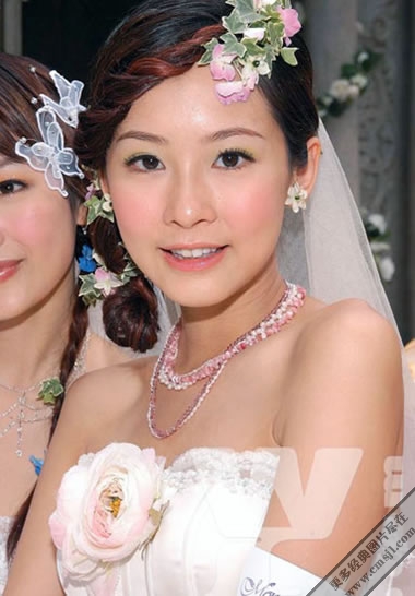 ��ɴ��Ůģ��