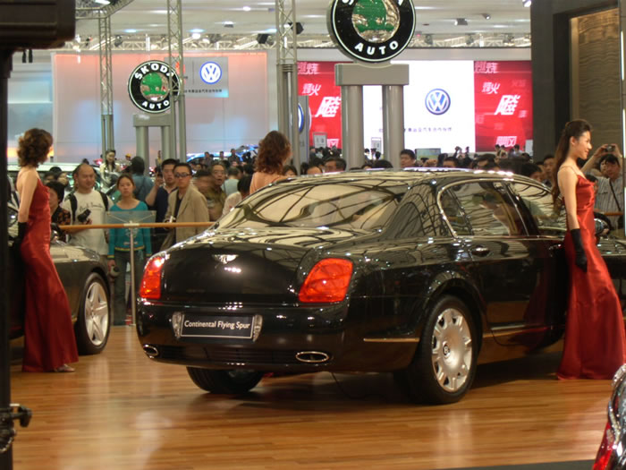 ������Ů��ģ