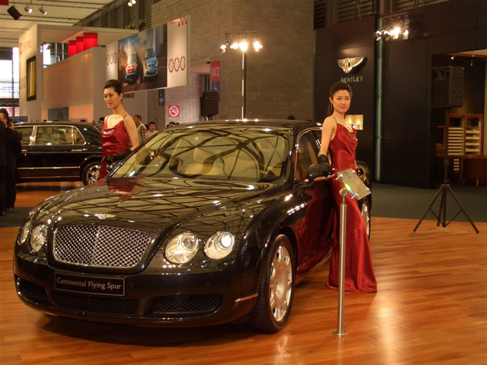 ������Ů��ģ