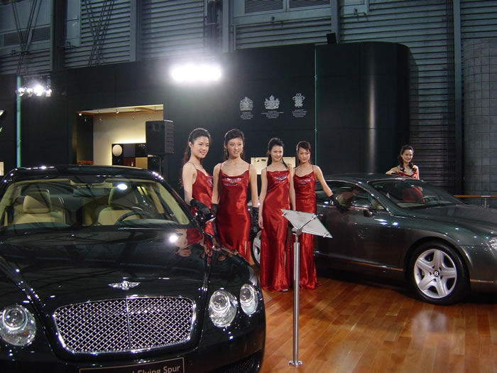 ������Ů��ģ