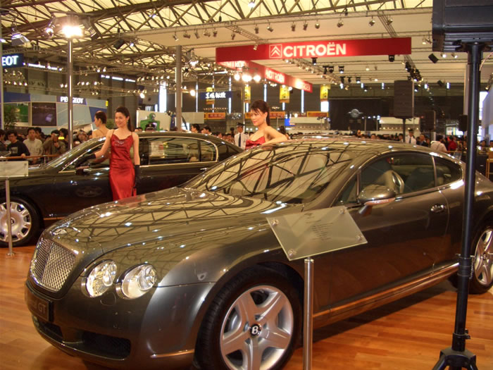 ������Ů��ģ