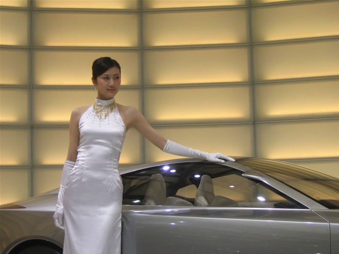 ��ʹ��Ů��ģ