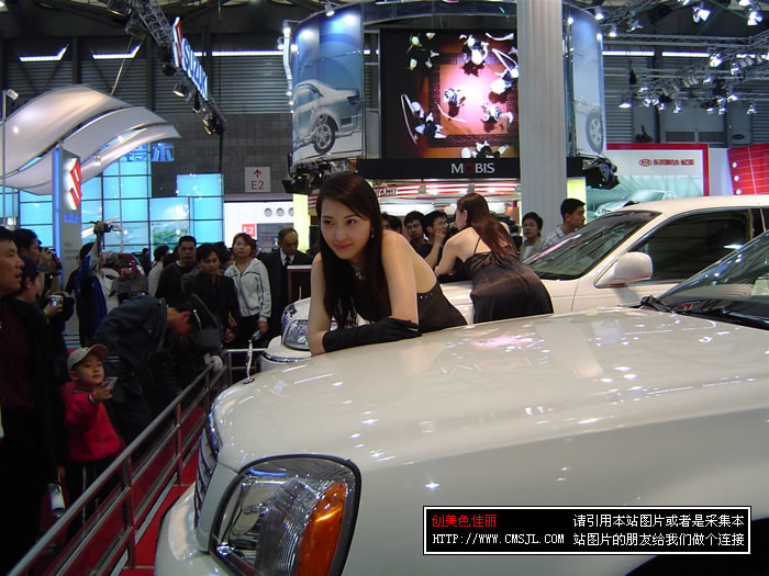 ��װ��Ů��ģ