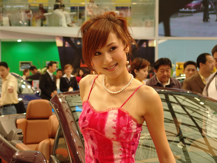 �Ը���Ů��ģ