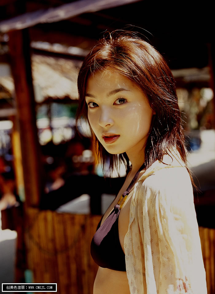 �����Ը���Ů