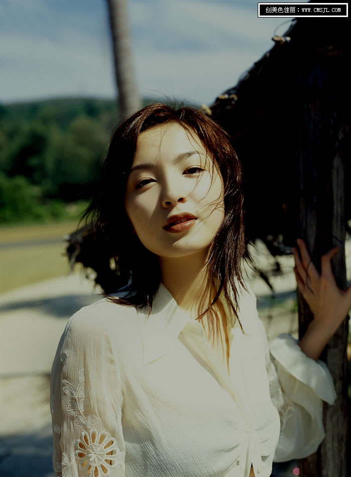 �����Ը���Ů