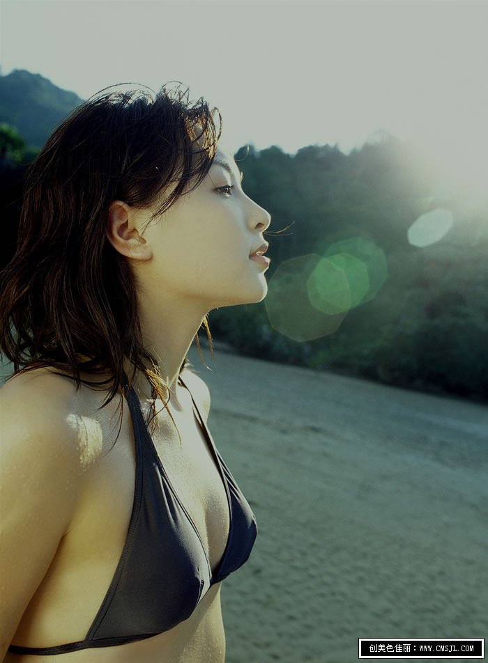 �Ȼ�����Ů