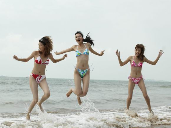 ���ߵ��Ը���Ů