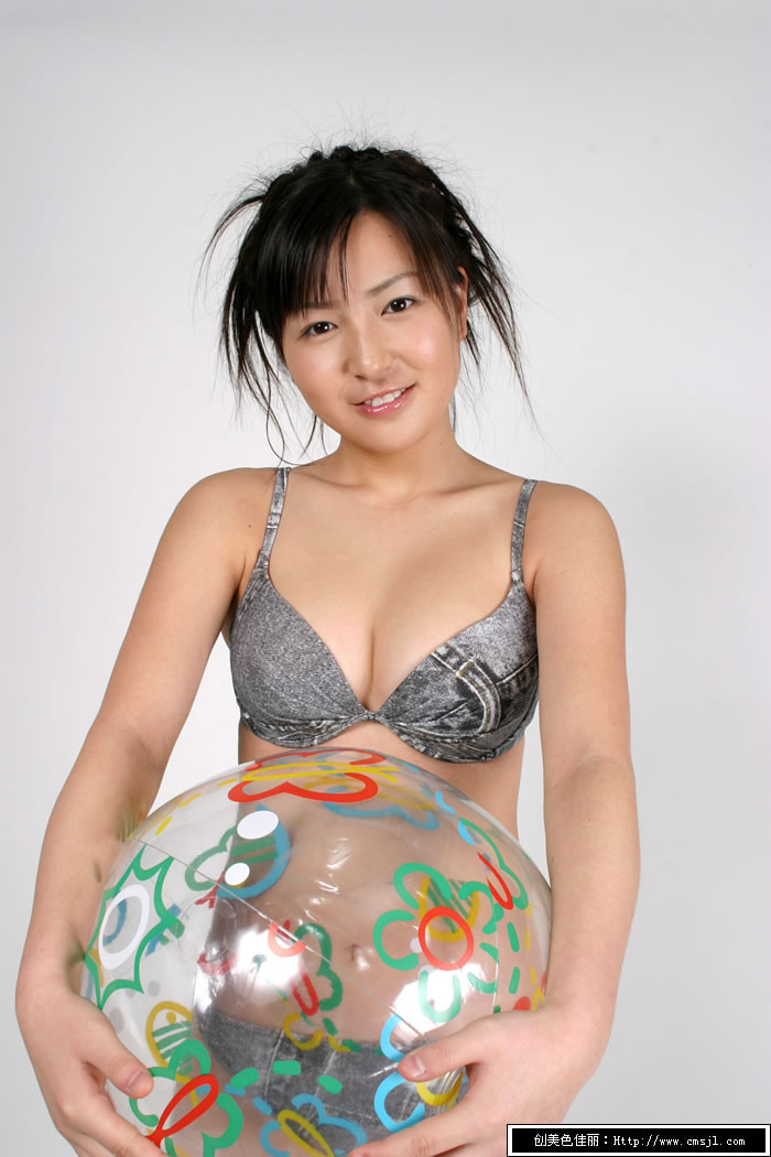 �ձ���Ů�Ը�