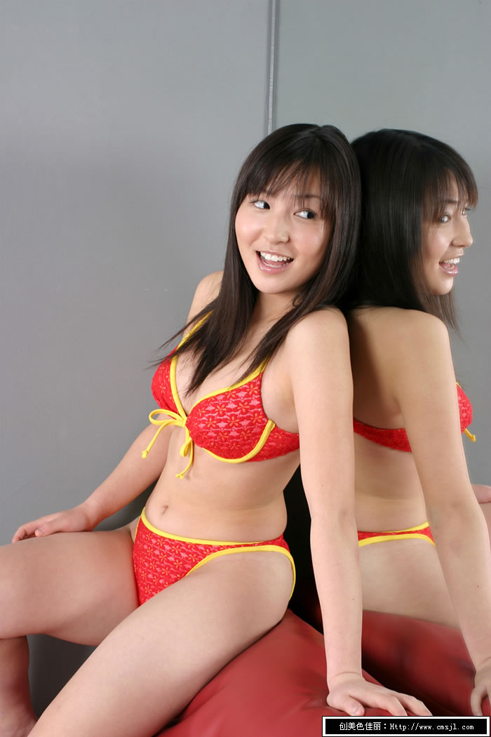 �ձ���Ů��ͼ