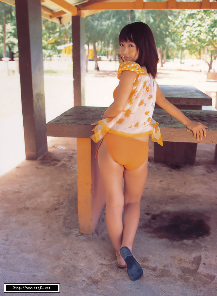 �ձ�������Ů