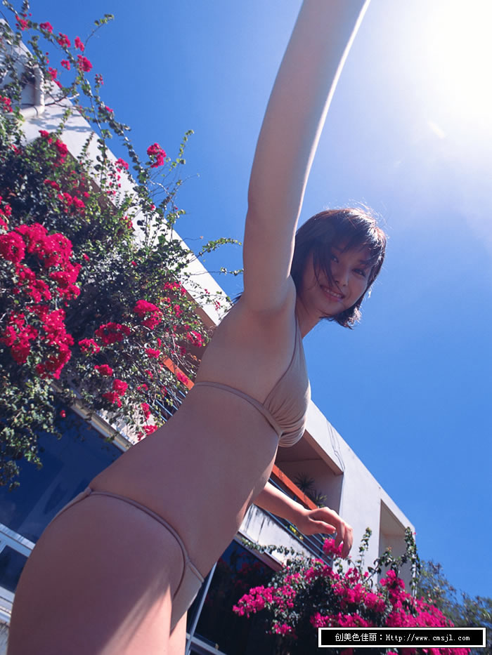 �ձ�����Ů