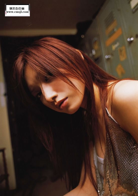 ����Ů��