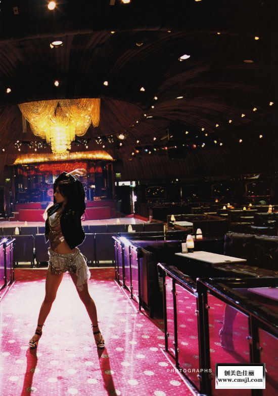 ����Ů��