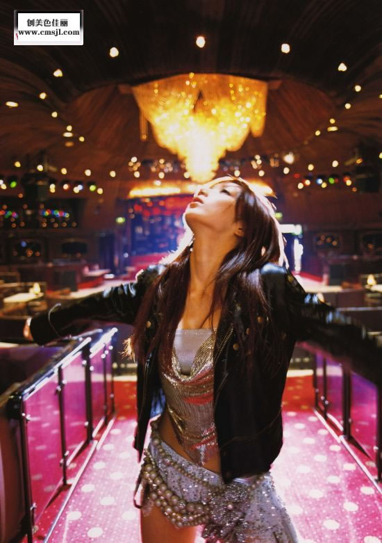 ����Ů��