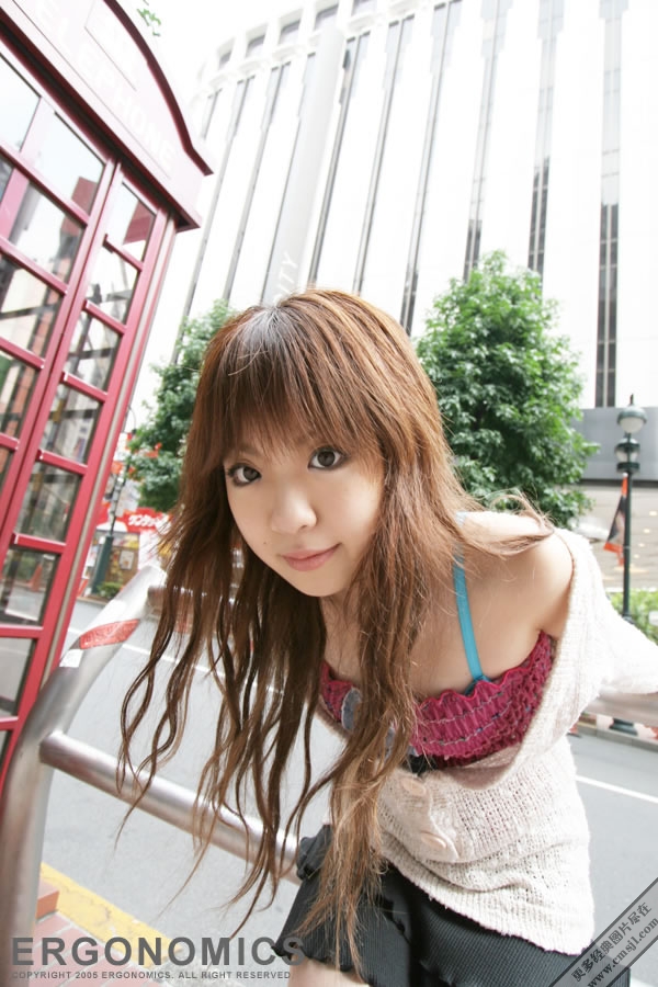 �ձ�Ư��С��