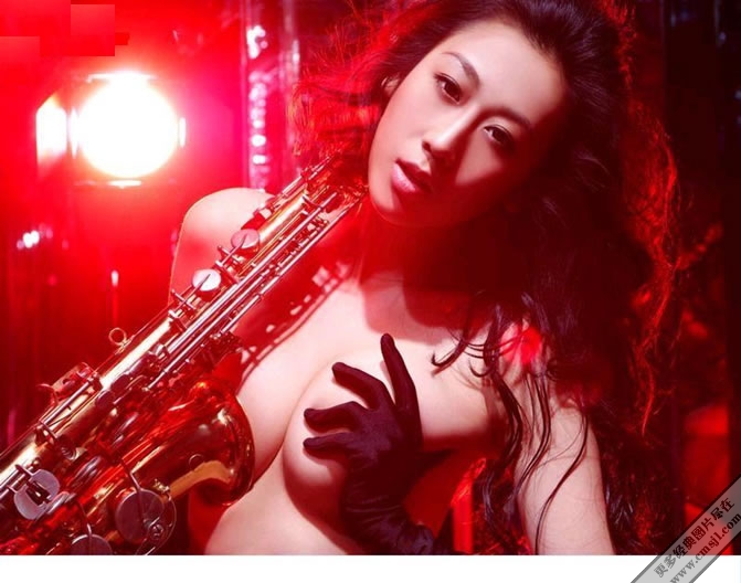 ��ͬ��Ů��