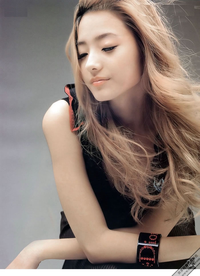 ����ʮ����Ů