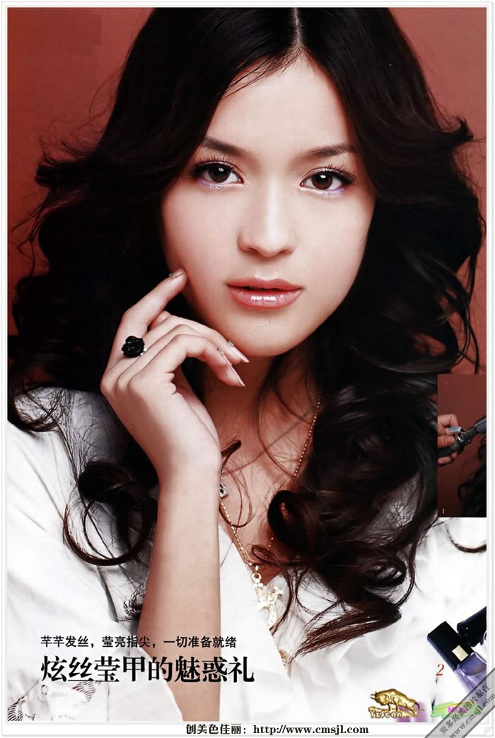 ����ױ��