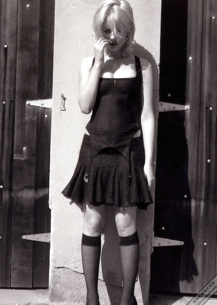 ˿������д��