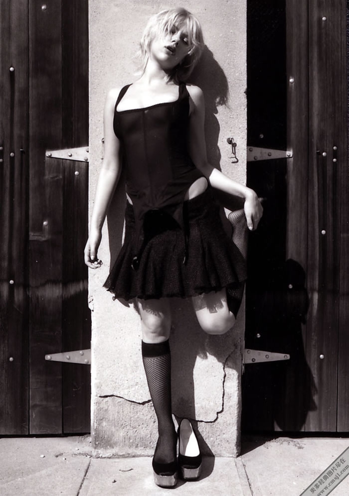 ˿������д��