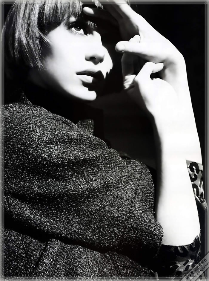 ������Ů��