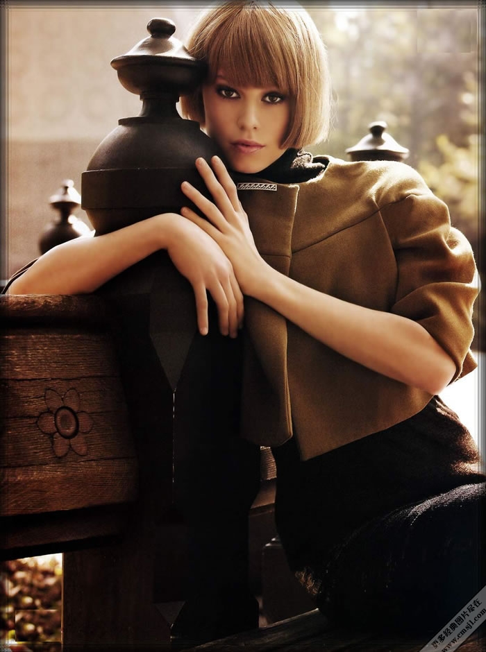 ������Ů��