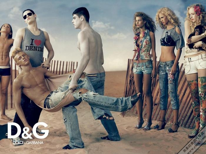 D&G��Ʒʱ�й���ֽ����