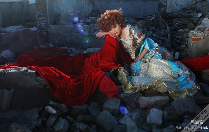 ��������