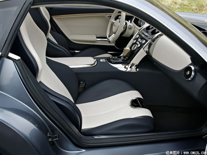 ����װ��