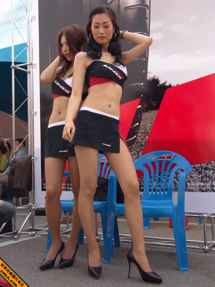 ����������Ը�����Ů��