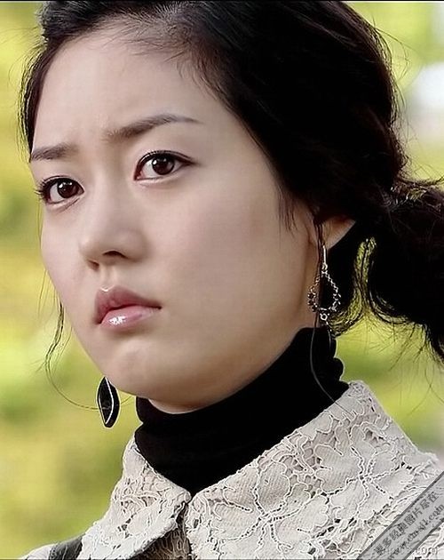 ������Ů����д��