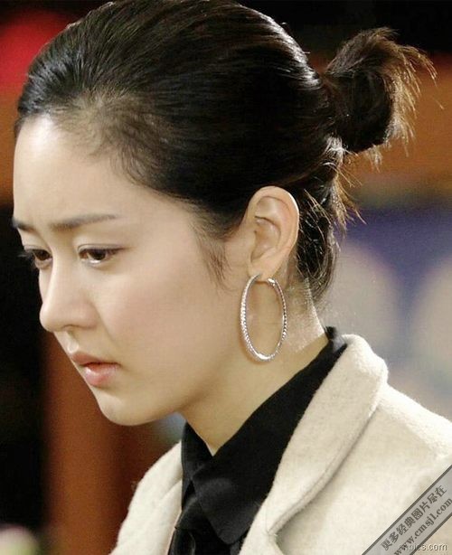 ������Ů����д��