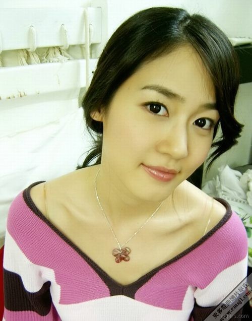 ������Ů����д��