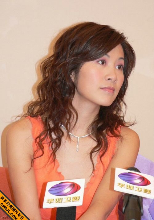 ����Ŵ���Ů���ִ���Ů