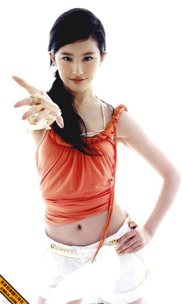 �ڶ���Ů���ǻ�ƴ�Լ��Ļ����Ը�����