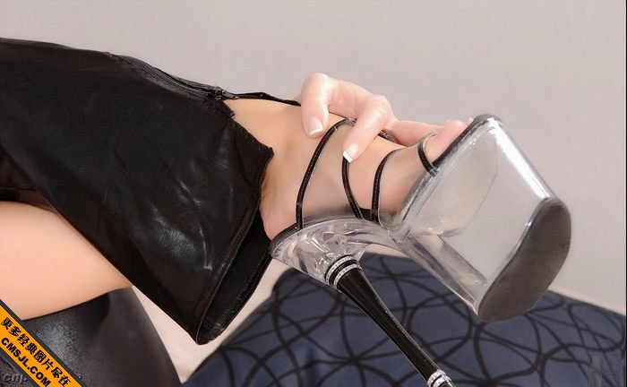 �����Ը���Ů���ջ�����