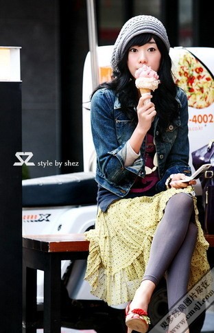 ������ͷ��ʱ����Ůװ��