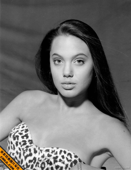 ��Ĺ��ӰŮ���������Ըе�д��