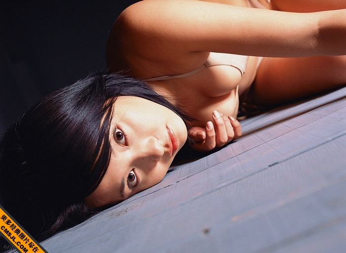 ����������Ů�����Ȧ