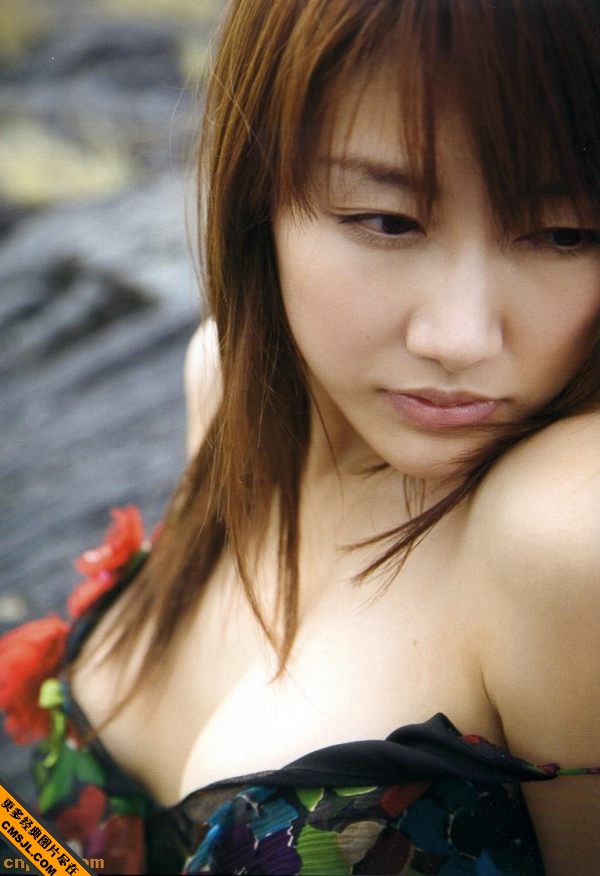 ��Ծ������Ů�Ը�д��